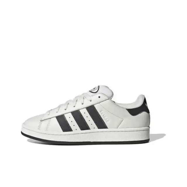 cam white and black stripes