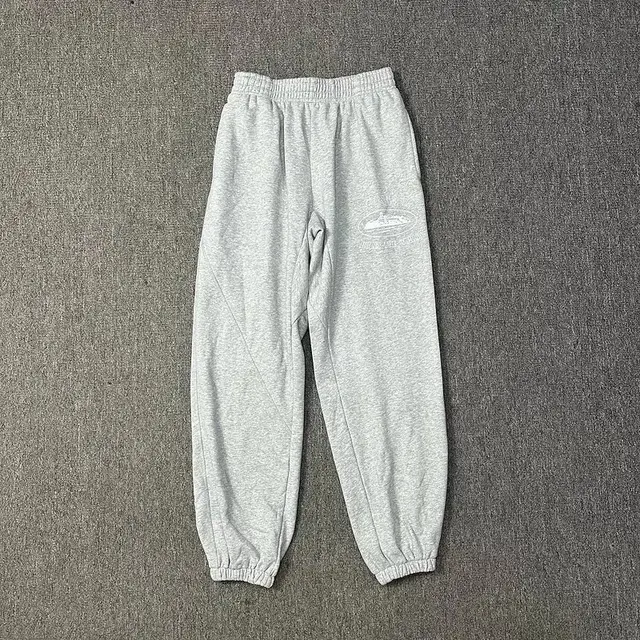 39 gray