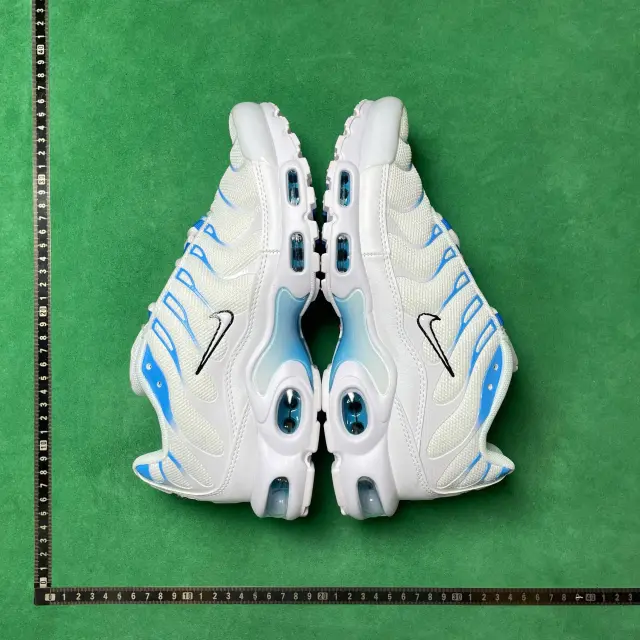 No. 4 White-Blue DJ6124 102