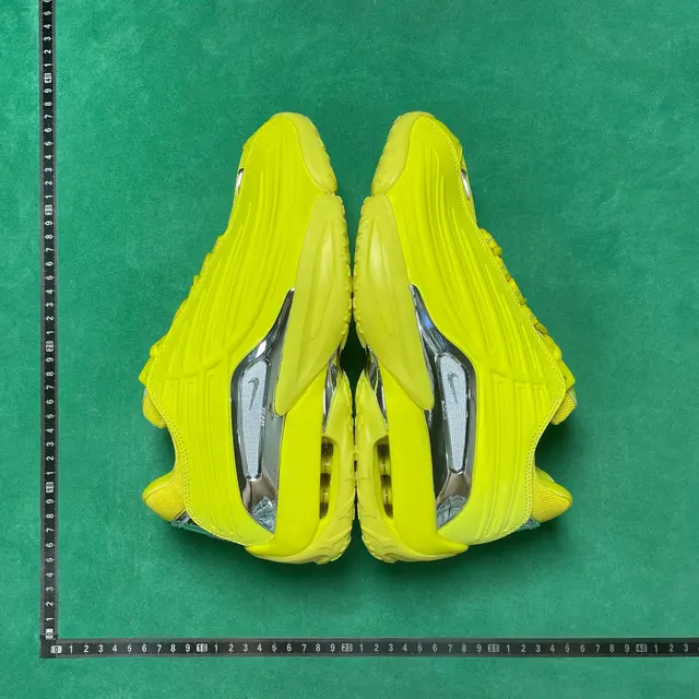 No. 6 Yellow DZ7293 700