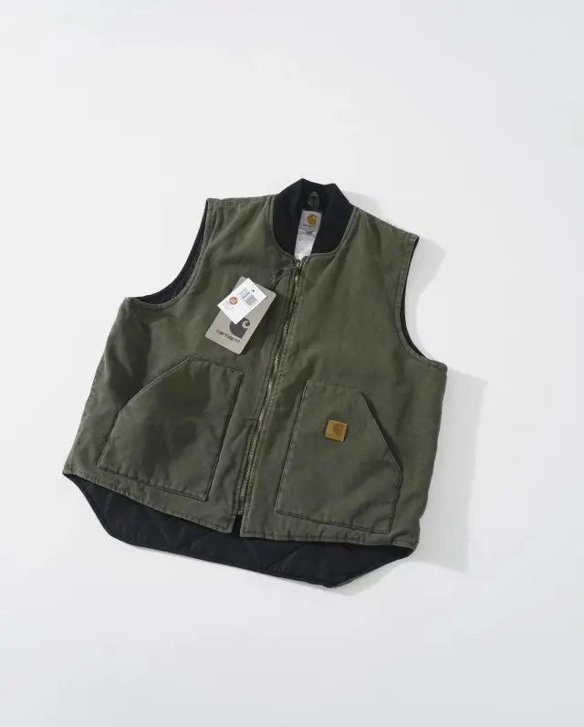 V02 Moss Green