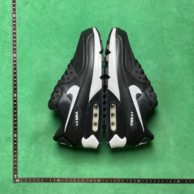 Nike Air Max 90