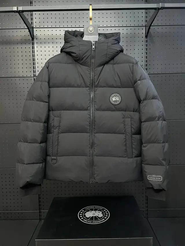 Canada Goose Puffer Jackets