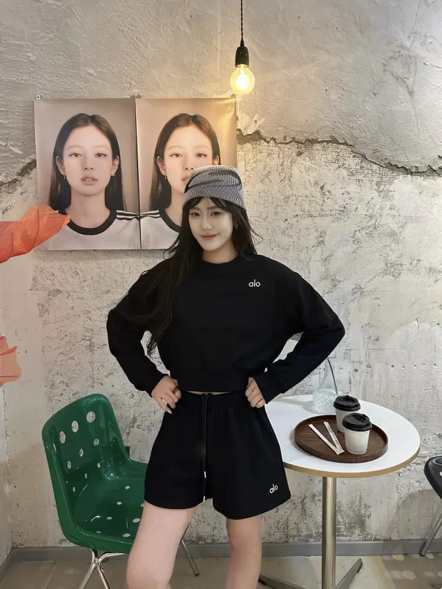 【Short Sweat Black