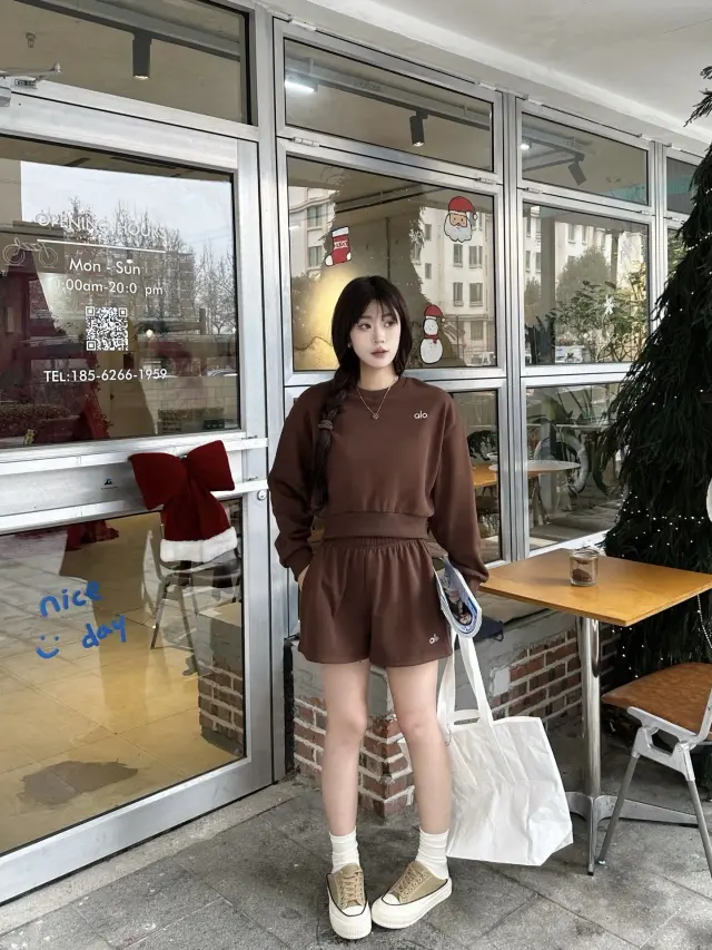 【Short Sweatshirt Curry
