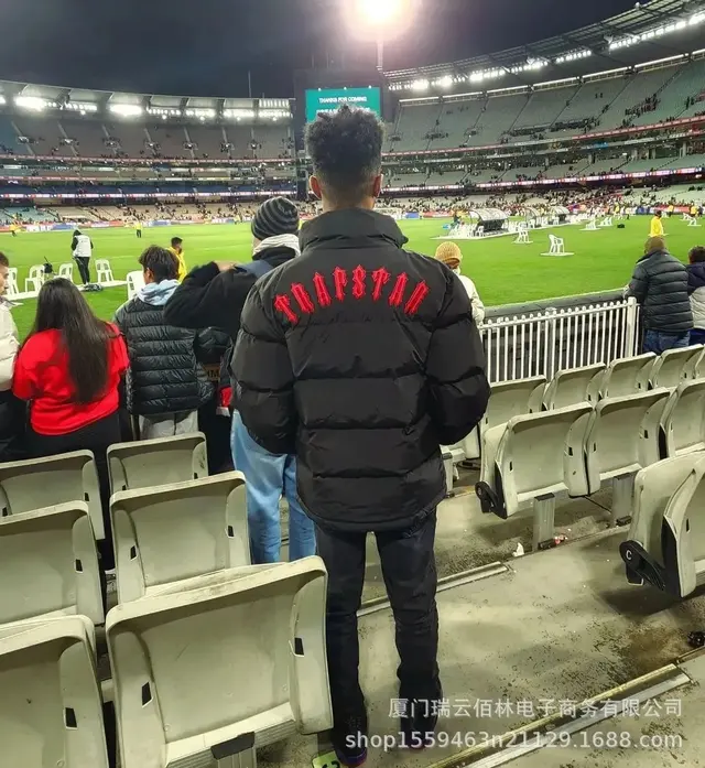 Black-Red Embroidered Removable Hat Jacket