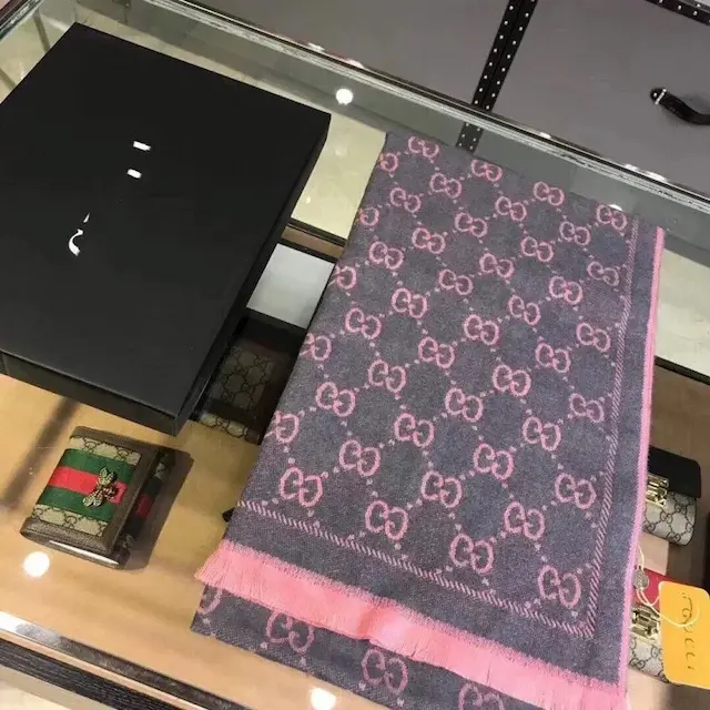 Narrow G Pink