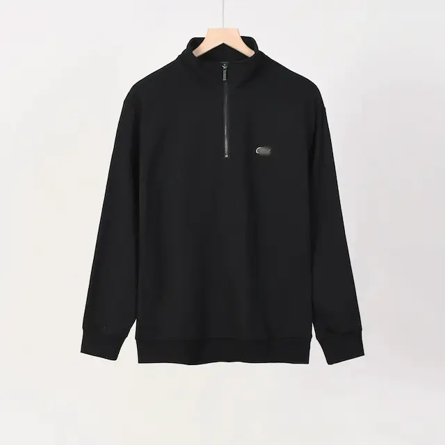 Half Zip Black Small Fish Label