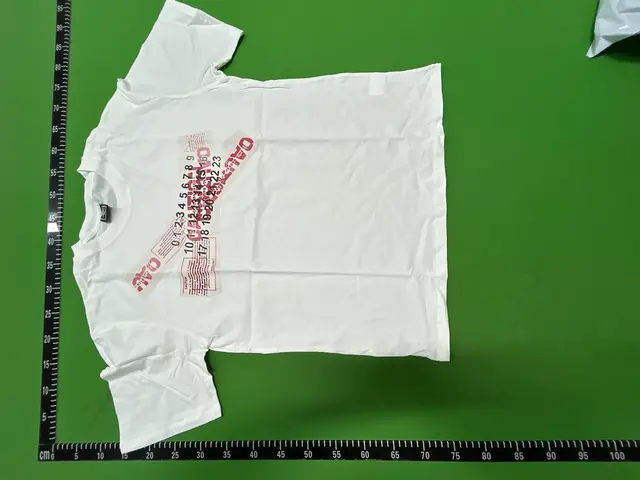 Maison Margiela Number Logo Black T-Shirt — QC photos